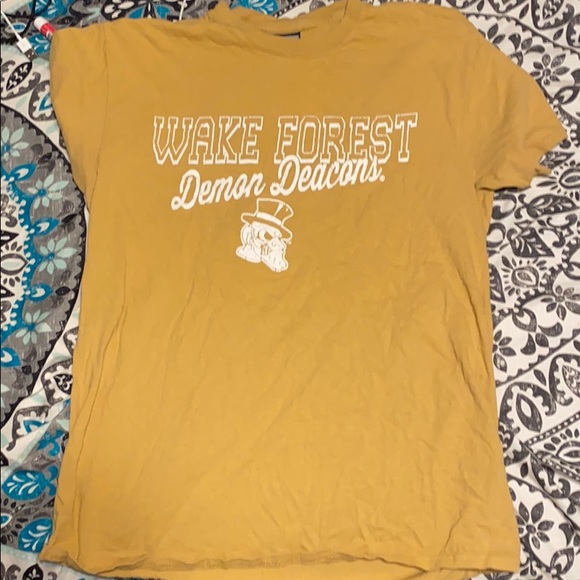 MV Sport Tops - Wake Forest shirt (M)